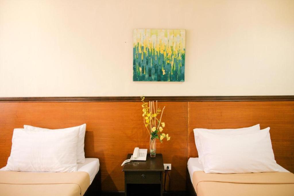 Ati-Atihan Festival Hotel Kalibo Zewnętrze zdjęcie