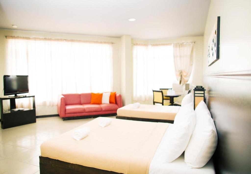 Ati-Atihan Festival Hotel Kalibo Zewnętrze zdjęcie