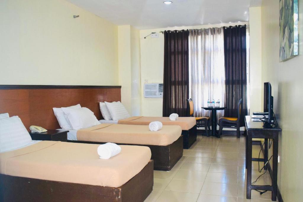Ati-Atihan Festival Hotel Kalibo Zewnętrze zdjęcie